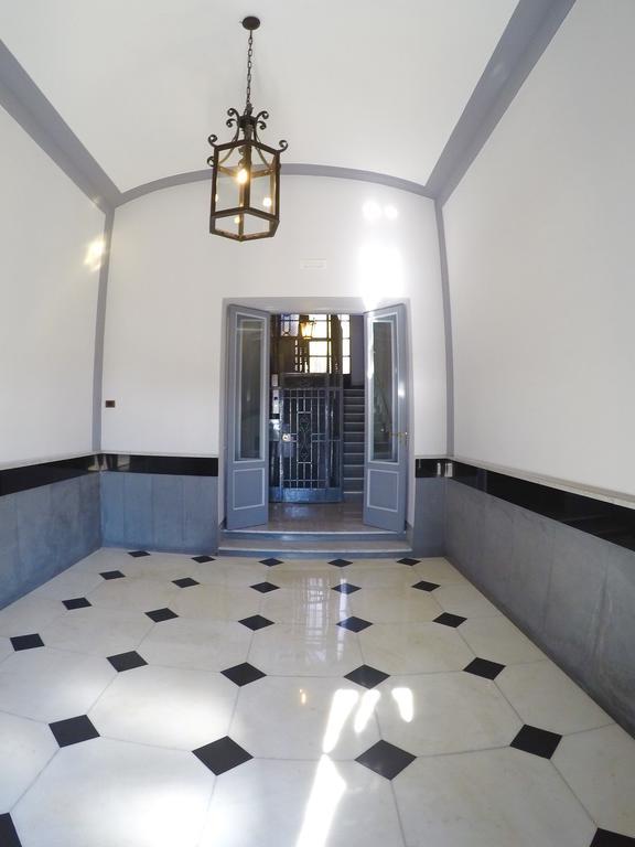 Bed No Breakfast Ak Hotel Наполи Екстериор снимка
