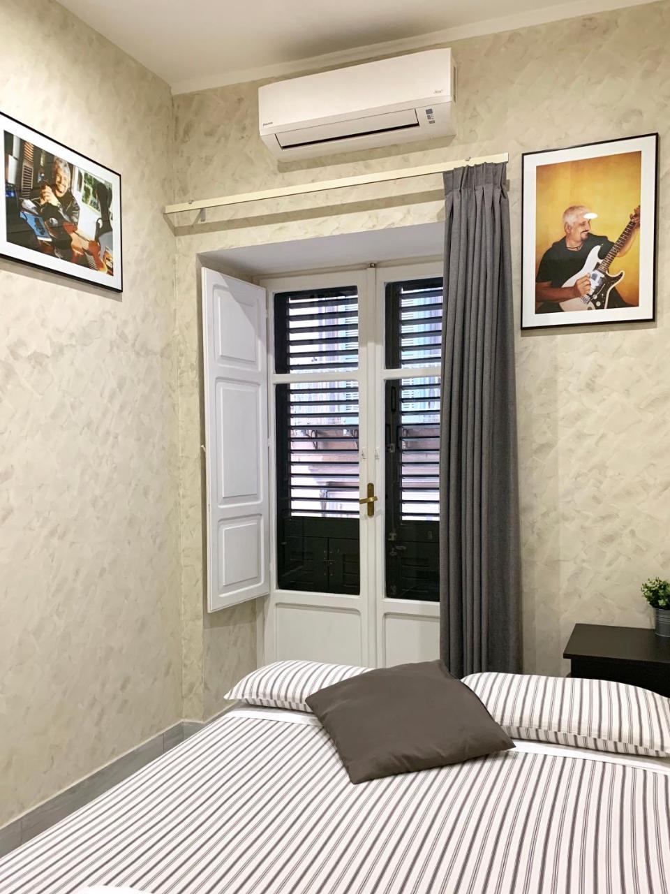 Bed No Breakfast Ak Hotel Наполи Екстериор снимка