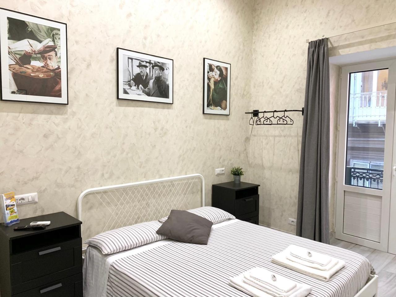 Bed No Breakfast Ak Hotel Наполи Екстериор снимка